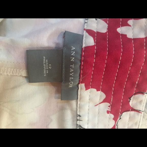 Ann Taylor Skirt - Picture 3 of 3